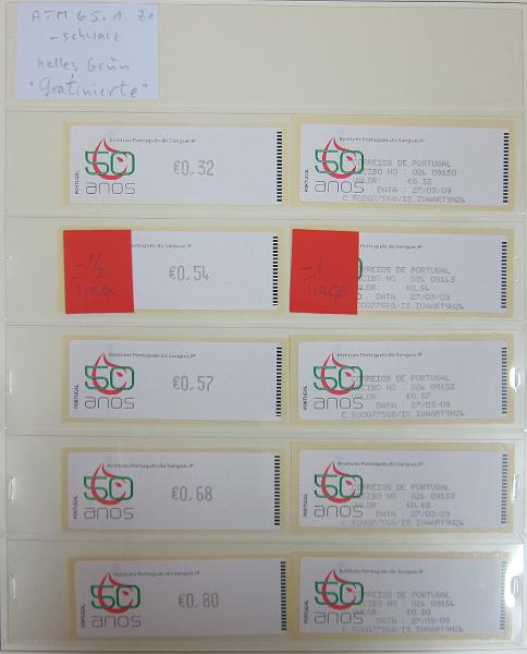 0265 (300).jpg -     Lote:    265      Colecção Especializada - Etiquetas      Lotes Especiais       Descrição:      1981/2010 &mdash; Etiquetas.   Coleção composta por 12 álbuns com etiquetas desde percursoras e Framas até 2010, com provas, erros, FDC's, etiquetas novas e usadas, sobrescritos circulados, variedades de impressão e papéis. Importante estudo. Lote a ver.        Lote ETQ       Valor Base:     &euro; 3000,00     Valor Venda:     &euro;      